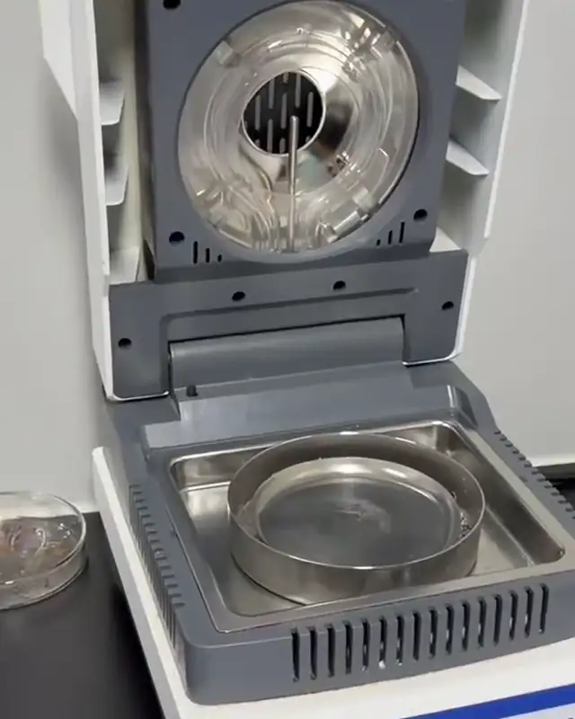 Moisture analyzer on the production floor